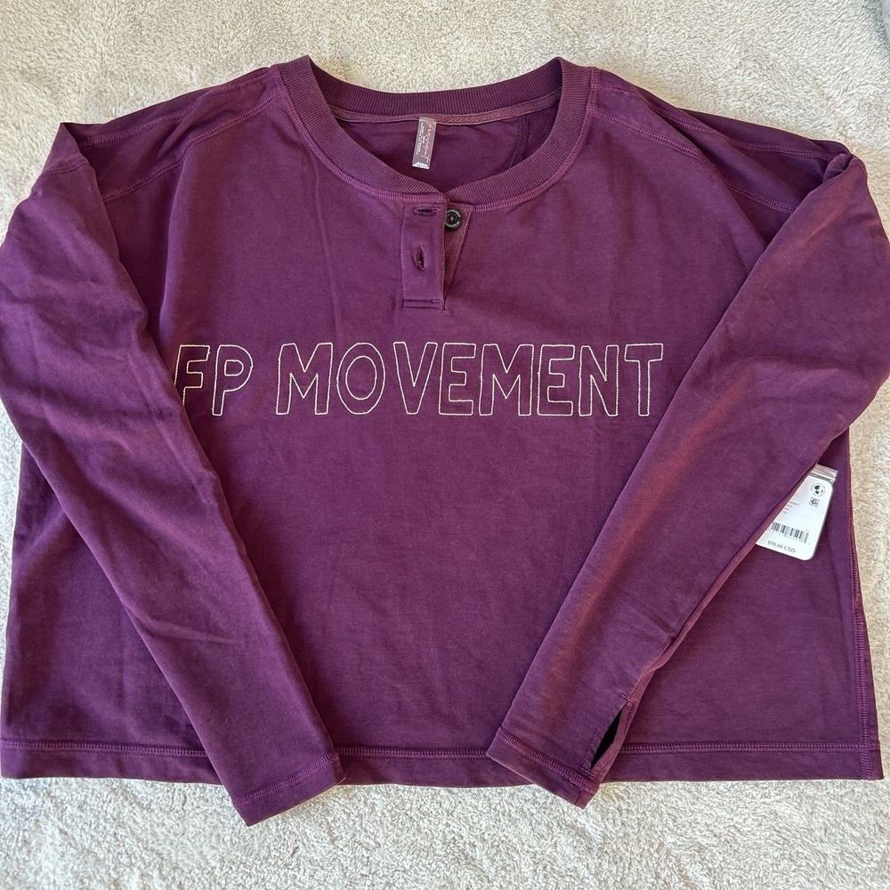 NWT Free People FP Movement Now or Never XS Layer Black Cherry‎ Long Sleeve Logo
